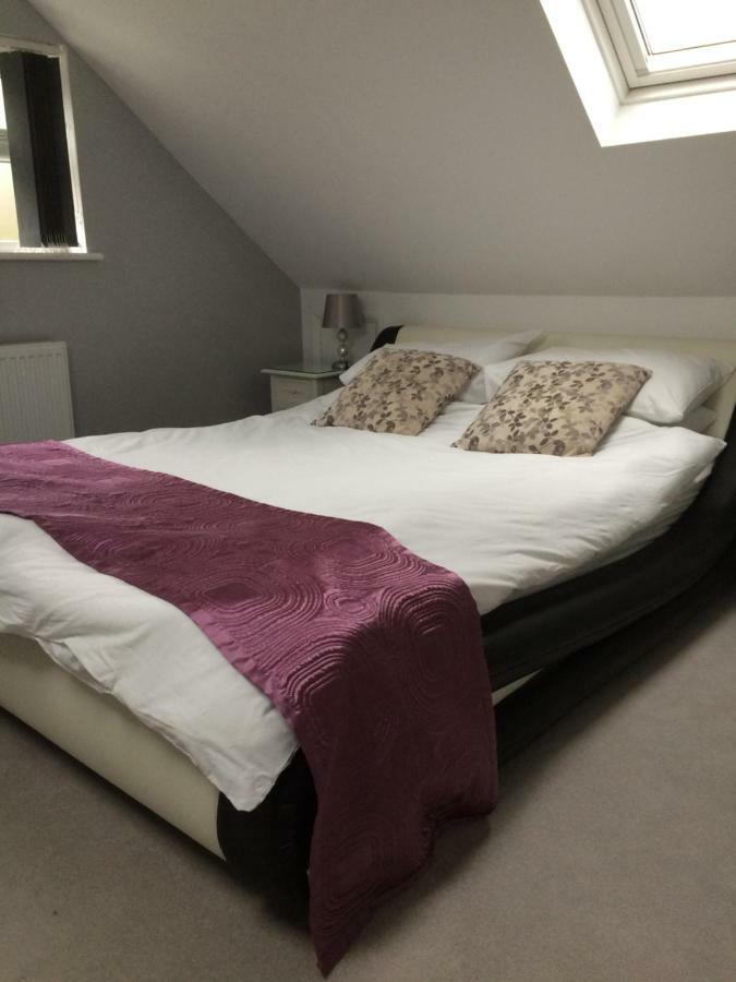 Bed and Breakfast Number Forty One Hillingdon Exteriér fotografie